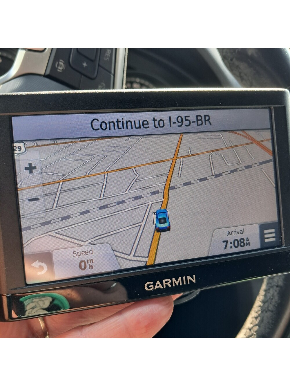 Garmin Nuvi 55 GPS traffic maps touchscreen navigator auto w/ adapter bundle